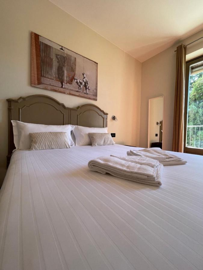 Bed and Breakfast Al Laghetto La Morra Exterior foto
