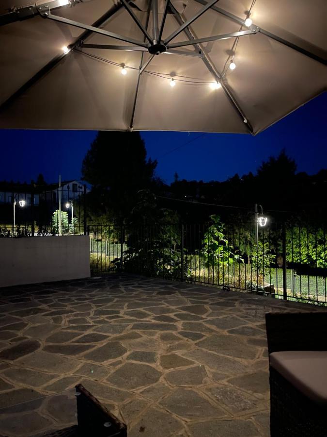 Bed and Breakfast Al Laghetto La Morra Exterior foto